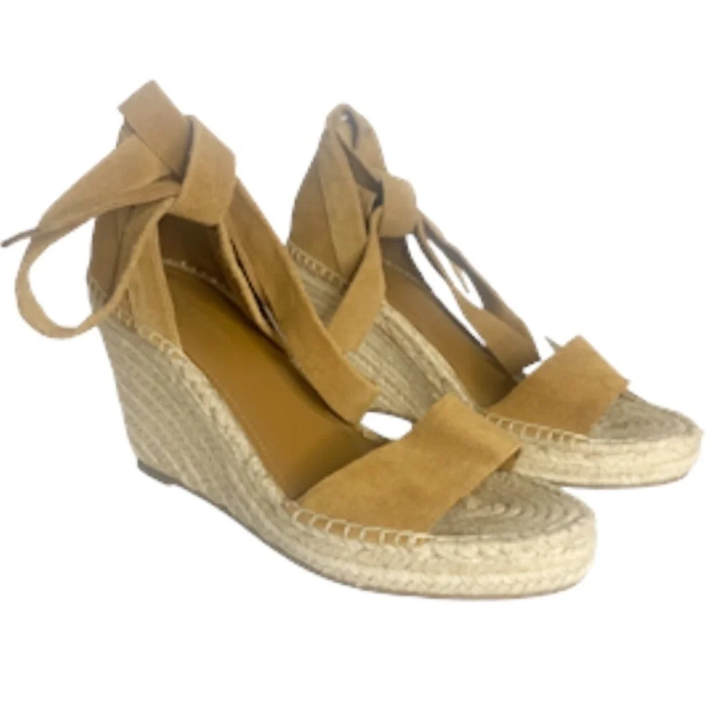 Marc Fisher Espadrilles 9.5 Kaee Wedge Suede Strappy Cruise Vacation Resort